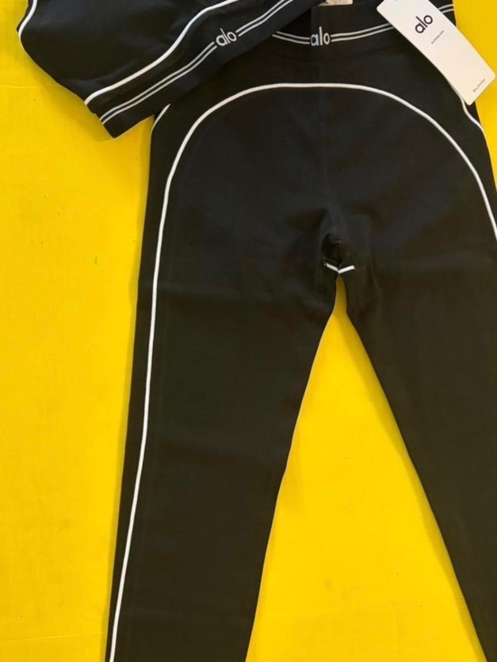 Black alo set